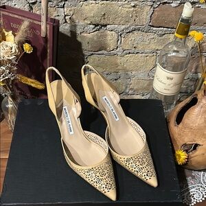 (SOLD) Manolo Blahnik Beige Women's Shoes